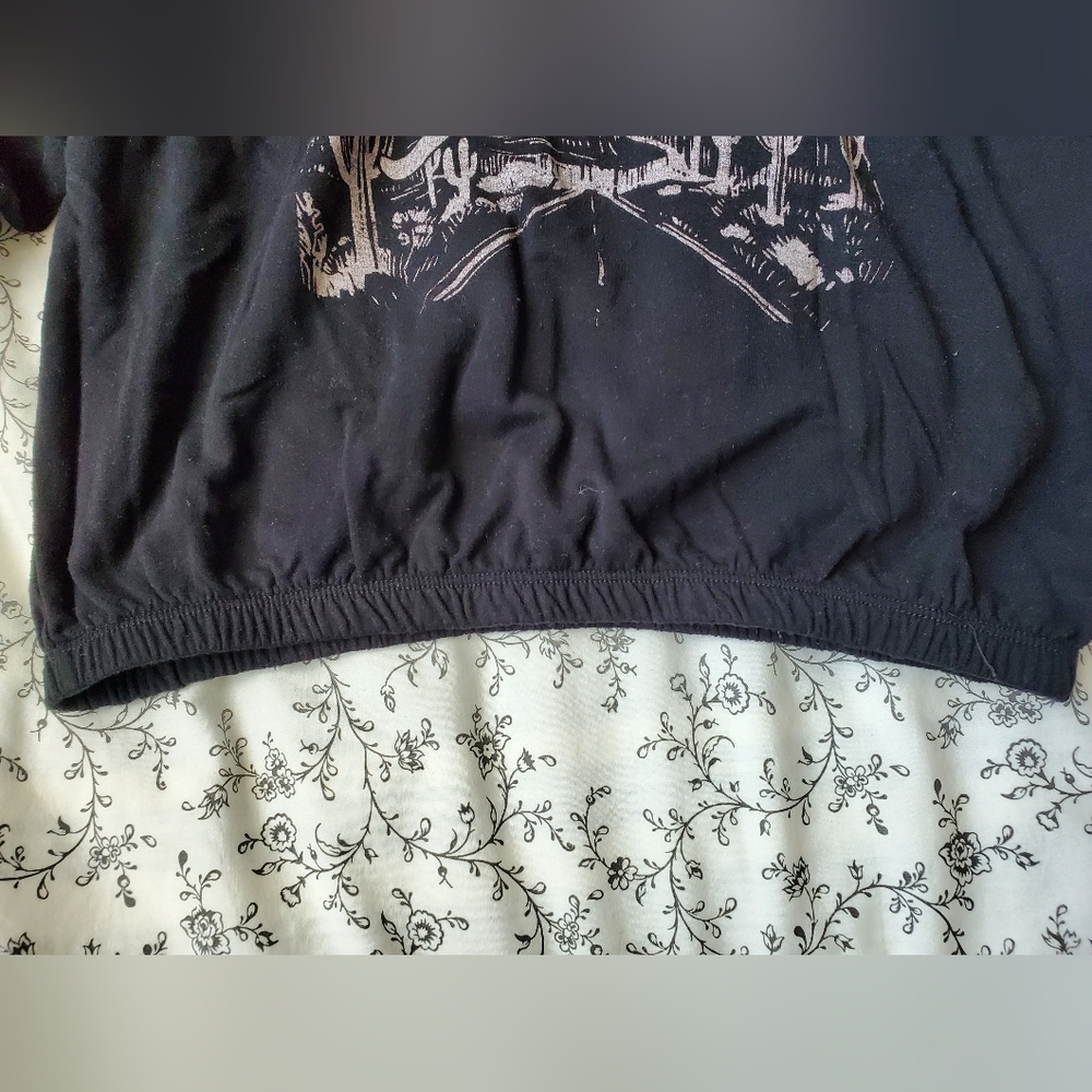Hoodie - Picture 4 of 5